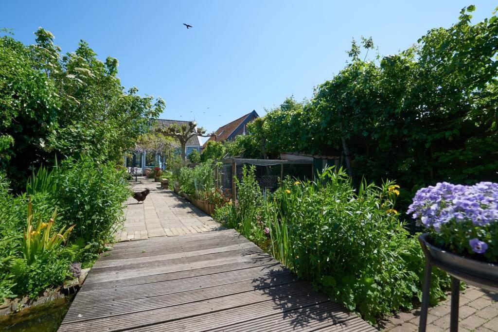 Romantic Dutch Hideaway Jisp Exterior photo