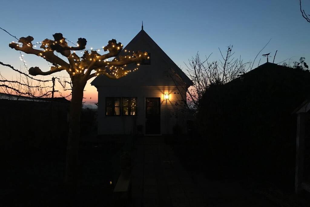 Romantic Dutch Hideaway Jisp Exterior photo
